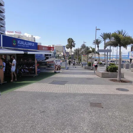 Lägenhet Americas And Night